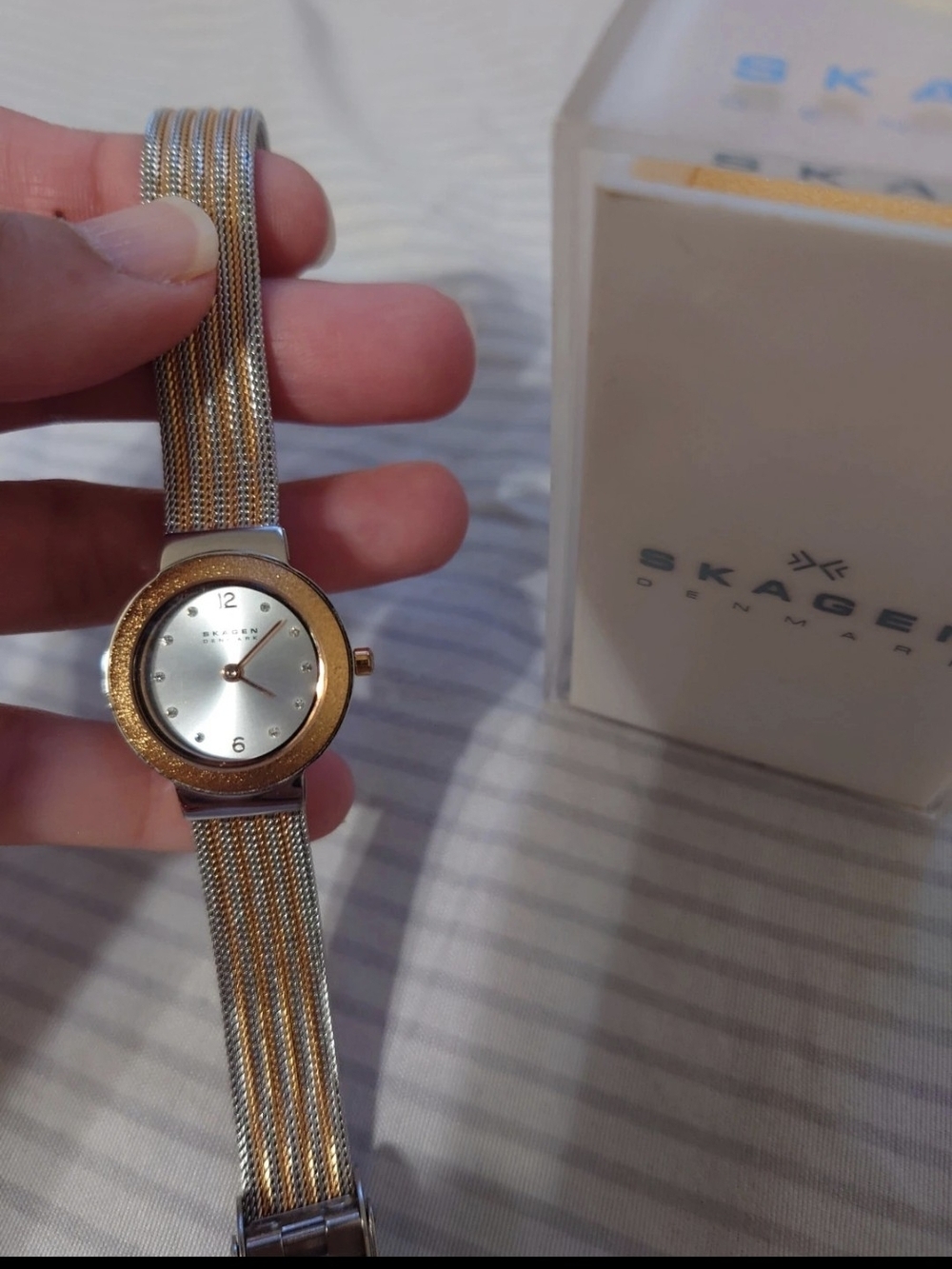 Skagen Women Two-Tone Water Resistant,Mineral Crystal,Stainless Steel,Mesh Watch